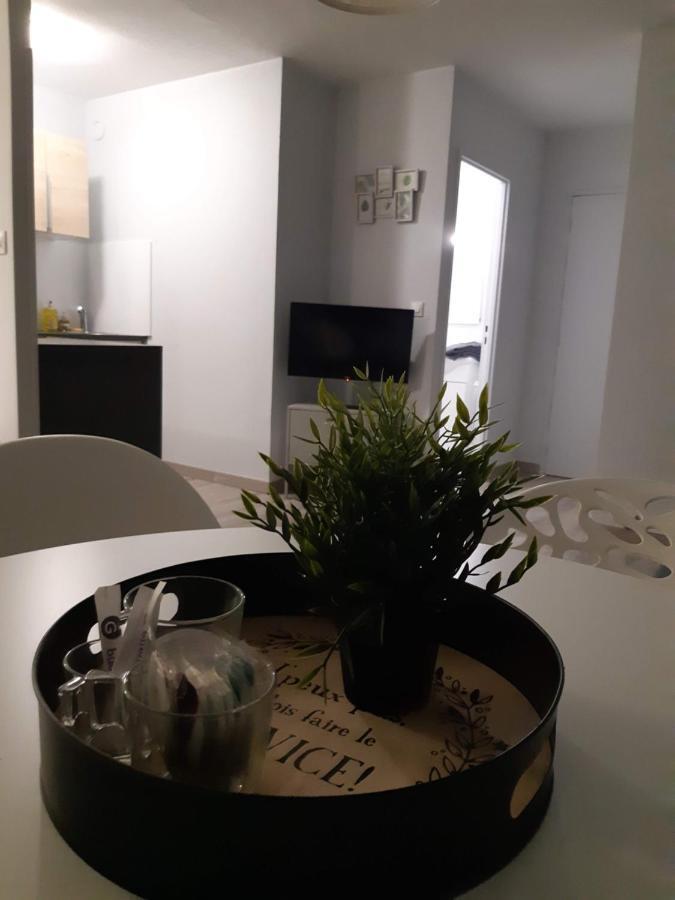 Jungle Apartment Metz Bagian luar foto
